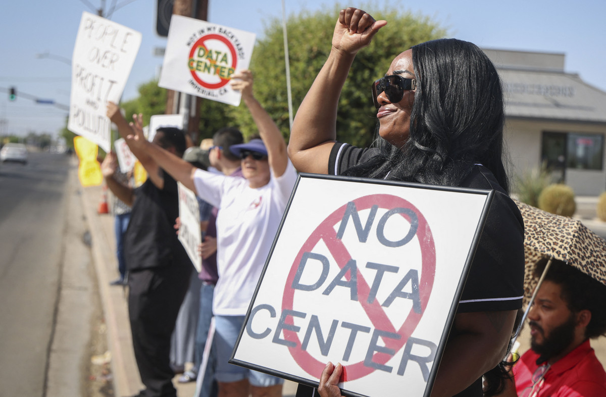 Data Center Lobbying Doubles as Energy Concerns Reach Washington