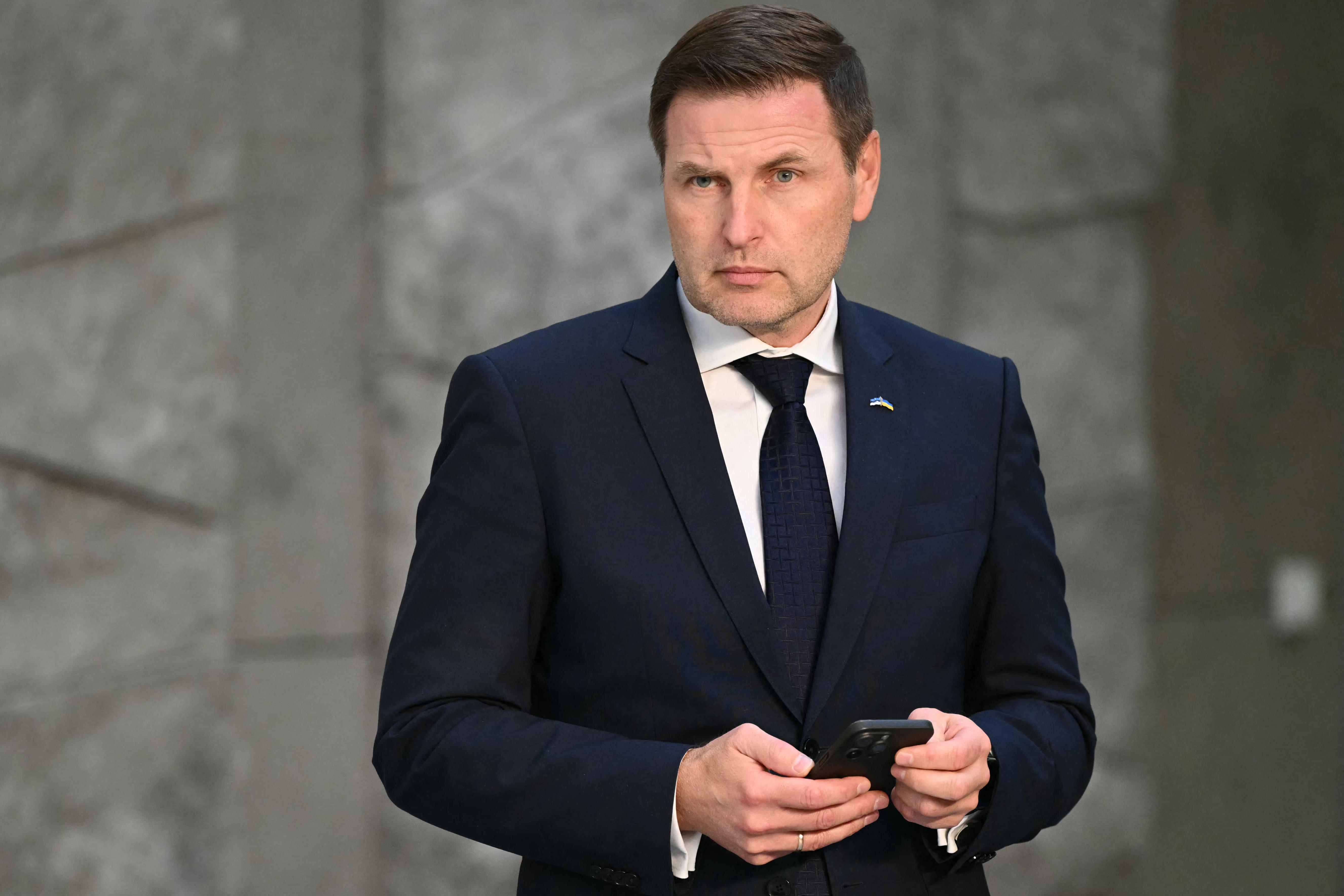 Estonia Considers Joining U.S.-Led Mission in Strait of Hormuz