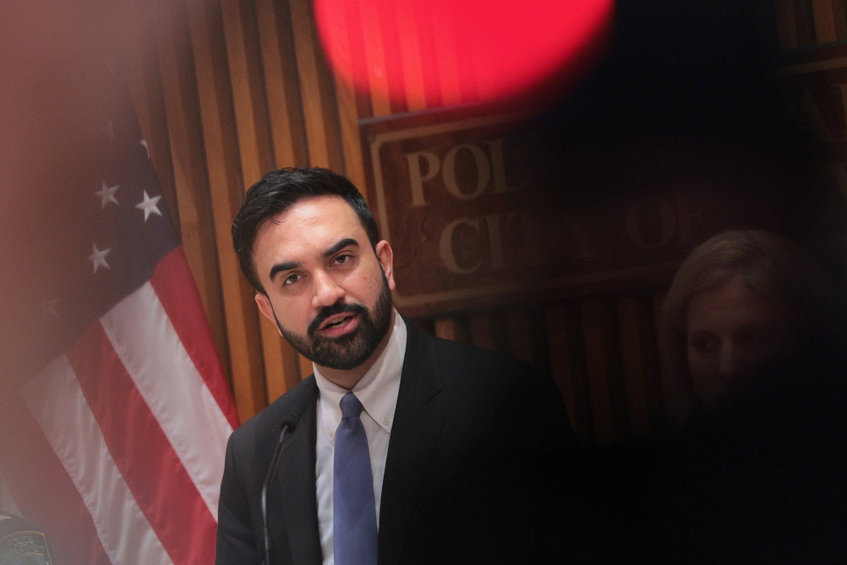 Mamdani Administration Scrutinizes NYPD Contracts With ICE Surveillance Vendor