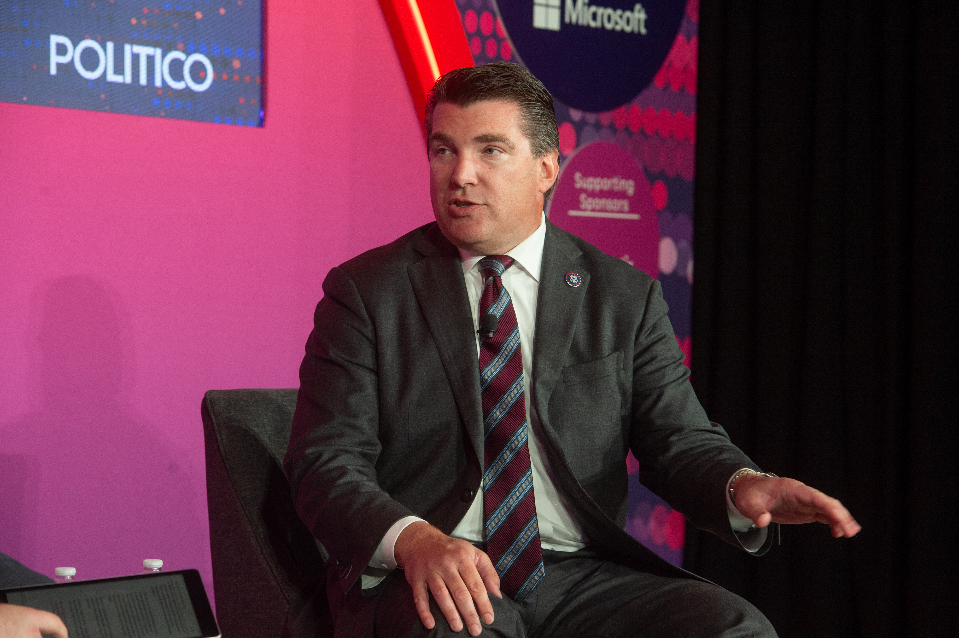 New Bipartisan AI Bill Targets Federal Agency Accountability and Transparency