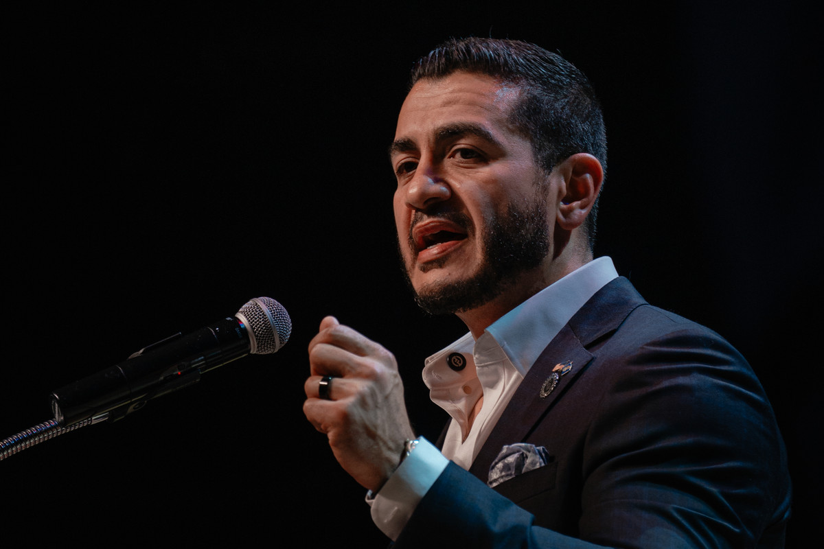Rogers Targets El-Sayed's Coalition With Antisemitism Attacks After Michigan Primary