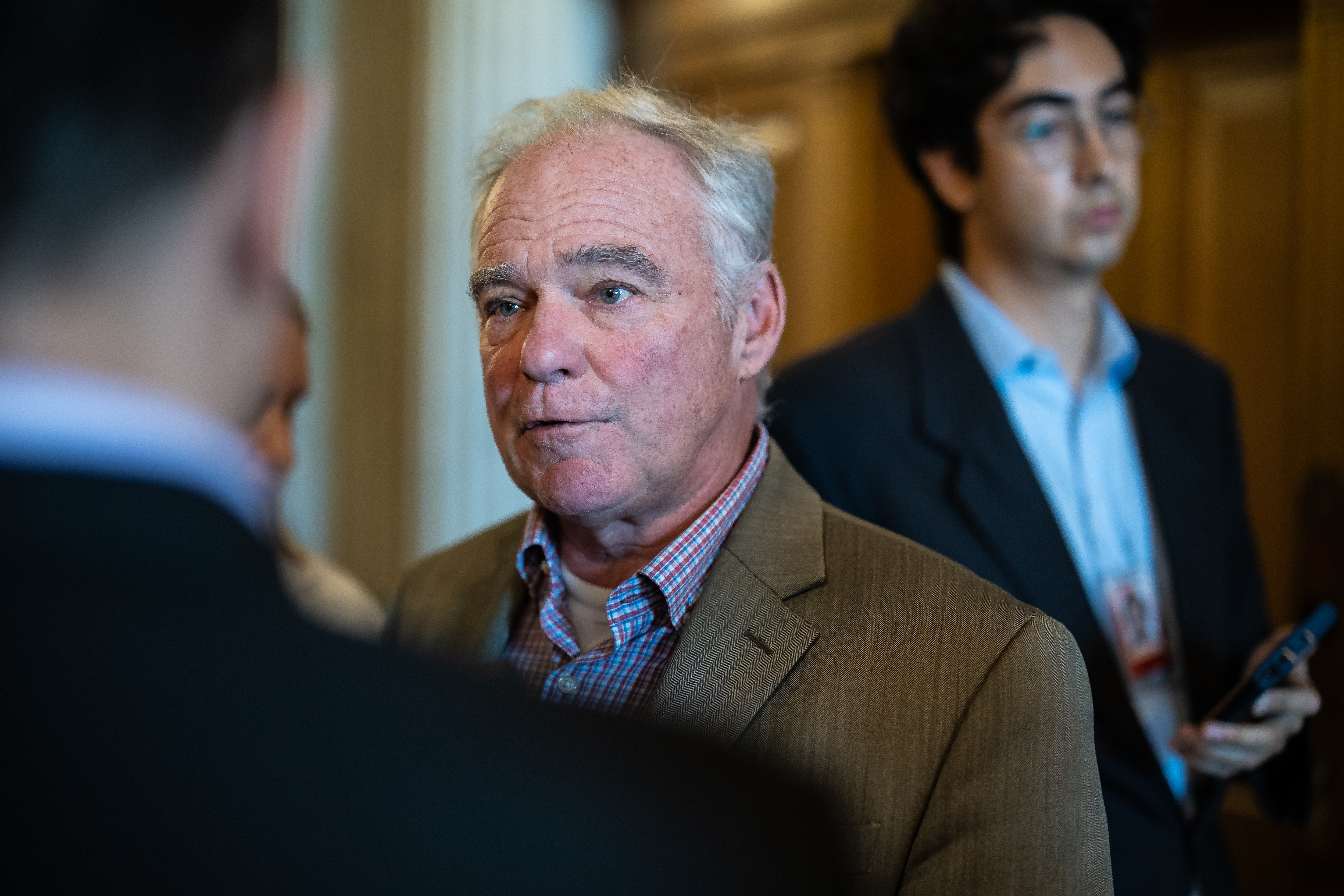 Senate Democrats Gain Ground on Iran War Powers Debate as GOP Support Wavers