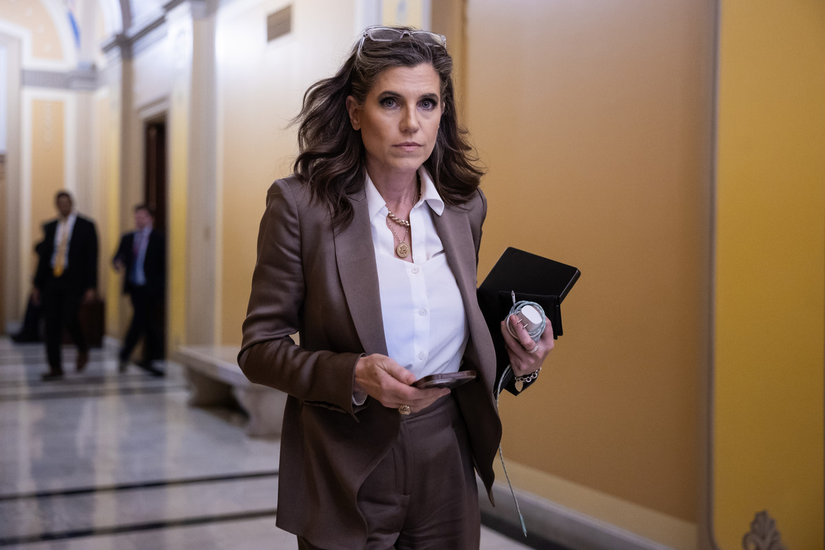 South Carolina Republican Calls for One Year Freeze on New Data Centers