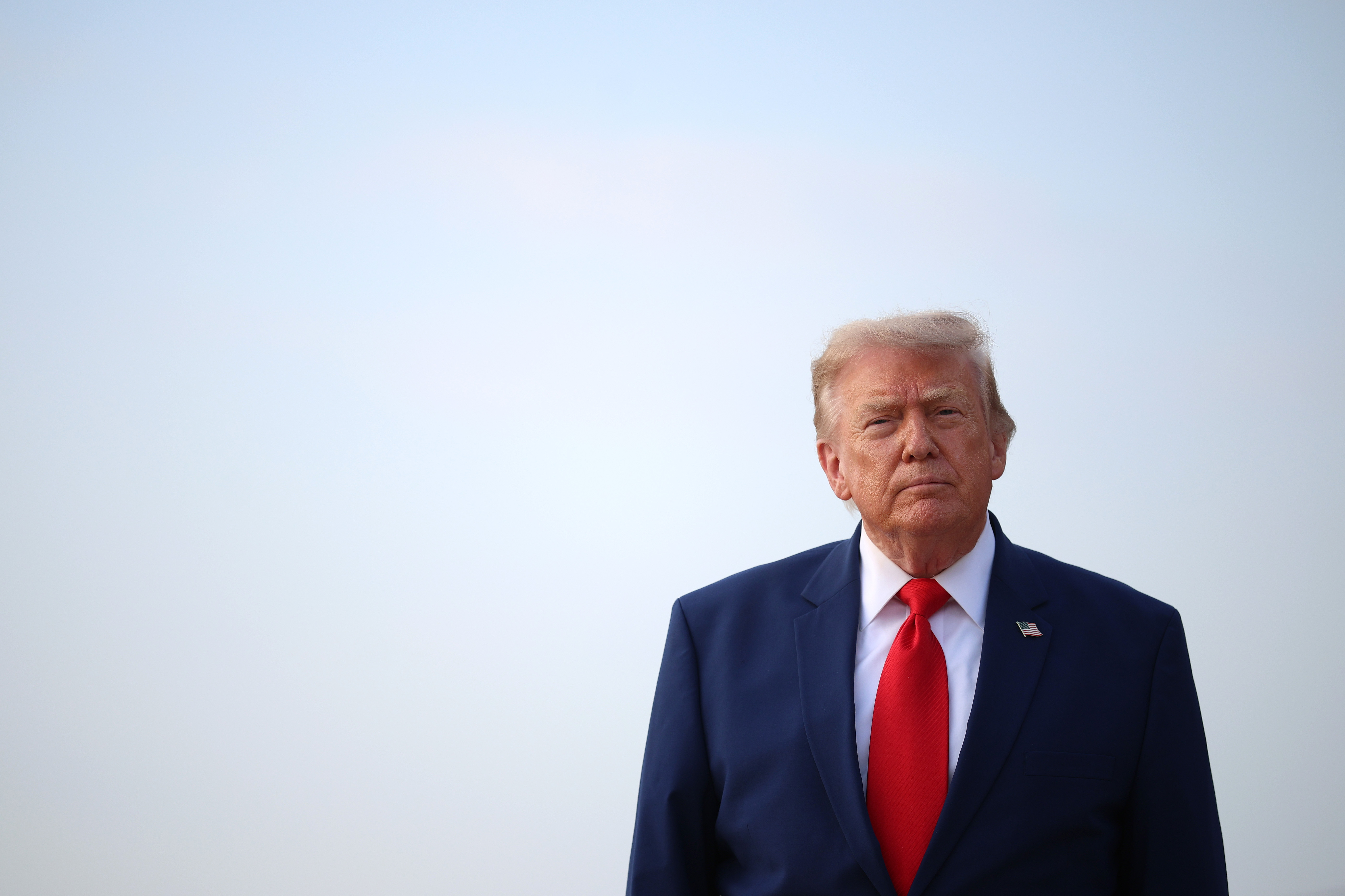 Trump Warns Iran Will Be Held Accountable for Future Houthi Attacks