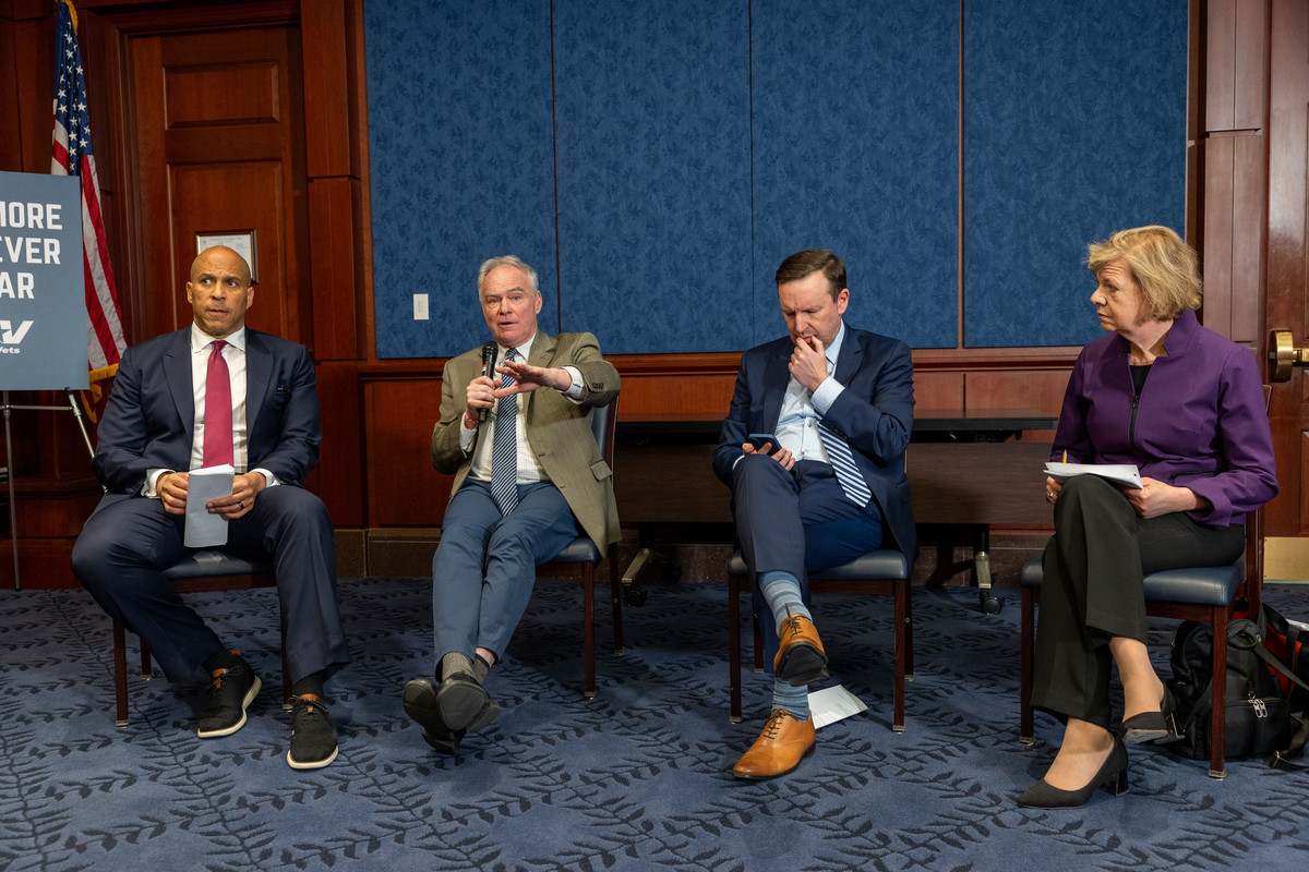 U.S. Senate Rejects Measure to Limit Presidential Authority on Iran