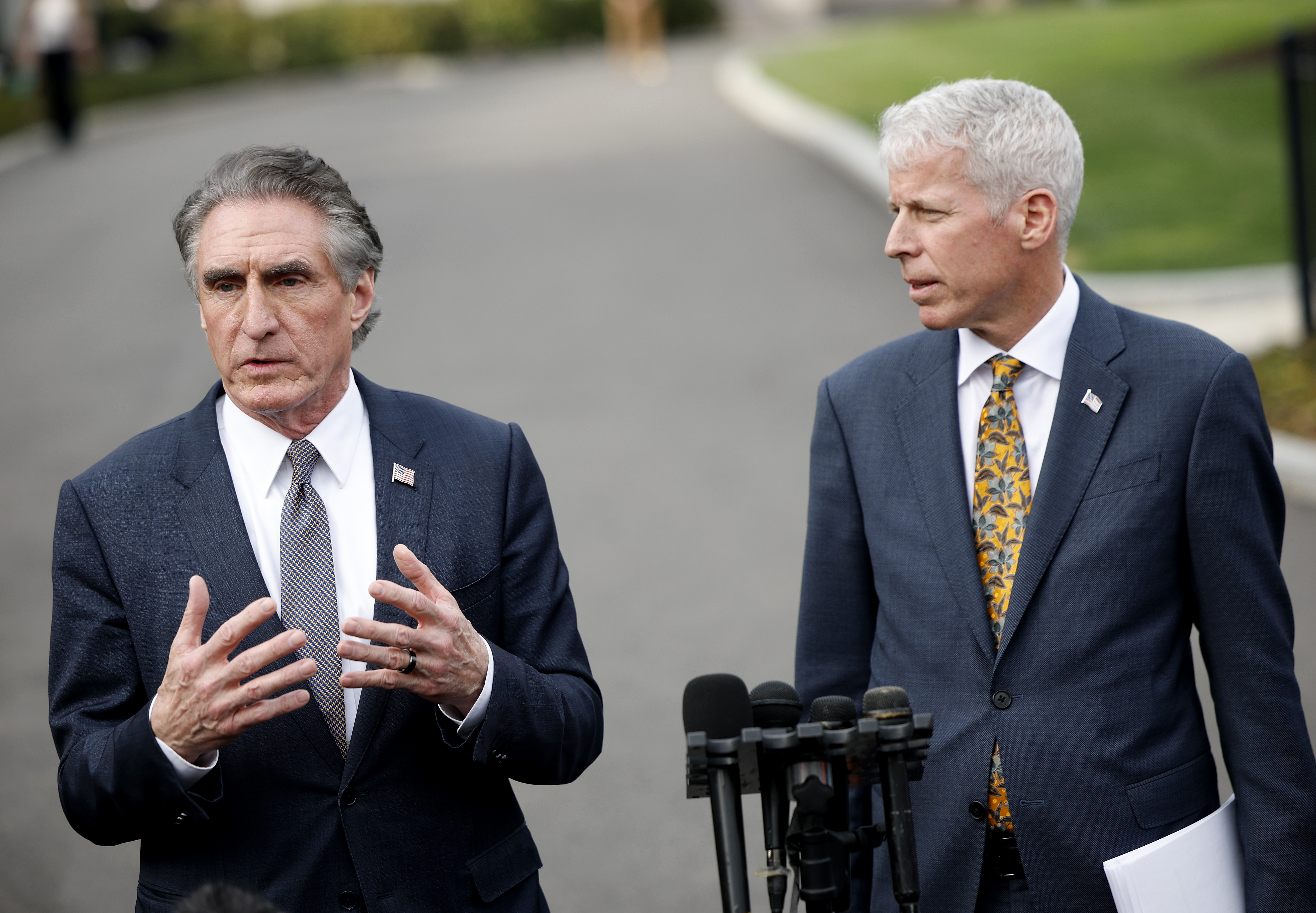 White House Rejects Oil Export Ban Amid Price Surge, Citing Market Stability